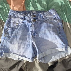 Light Blue Mid-Rise Jeans 💙‼️